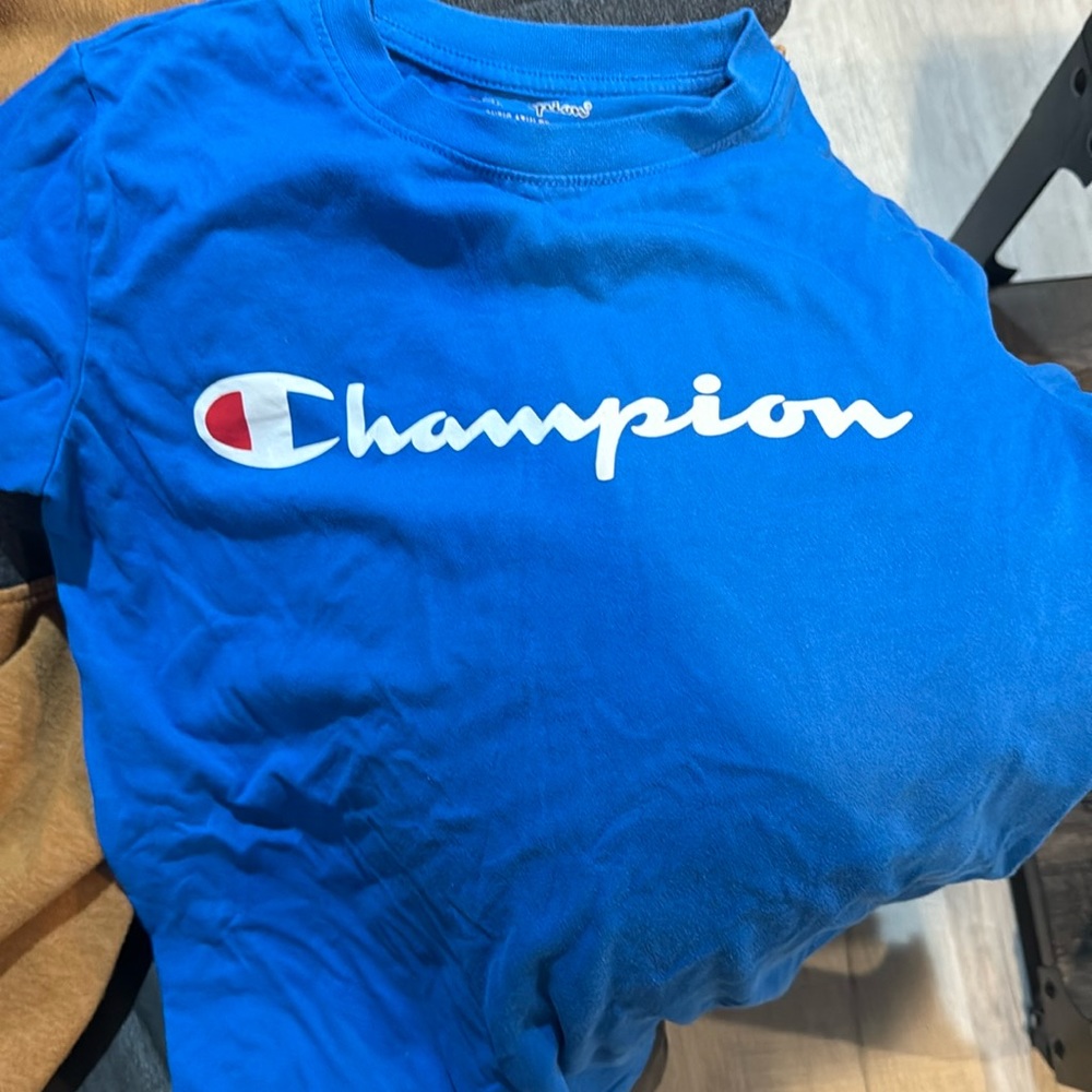 Champion size medium